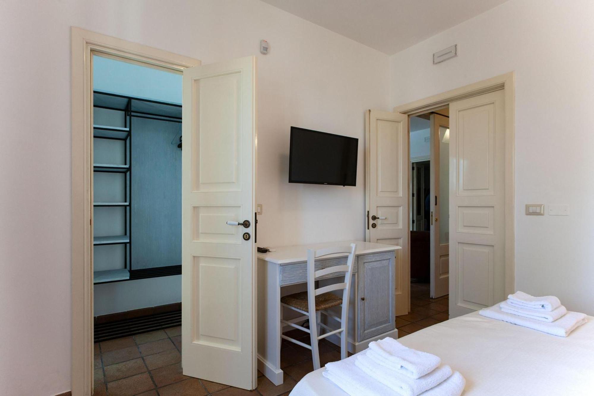 Villa Nice Dream With Pool And Terrace - Happy Rentals Neviano Luaran gambar